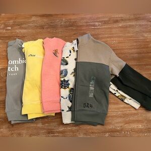 Boys 5 sweatshirt bundle - sizes 6/7 S